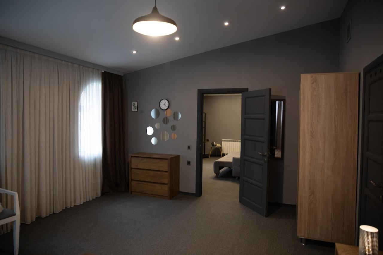 Maestro Hotel Bakoe Buitenkant foto